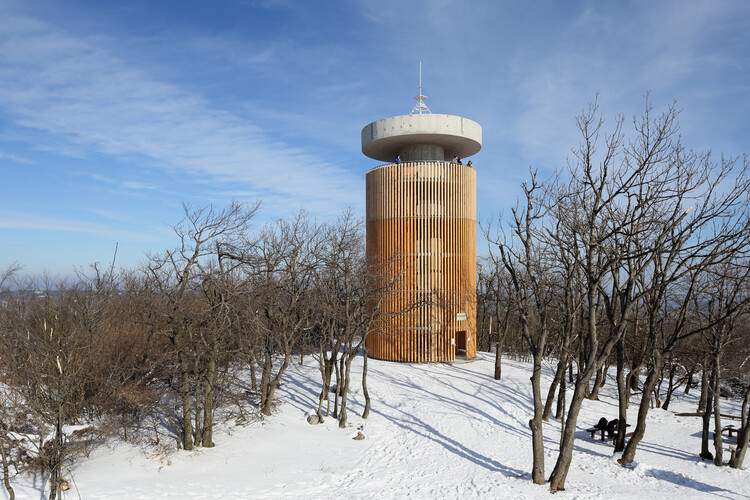 “云端”的建筑：全球 25 座观景塔 - 11 的图像 29