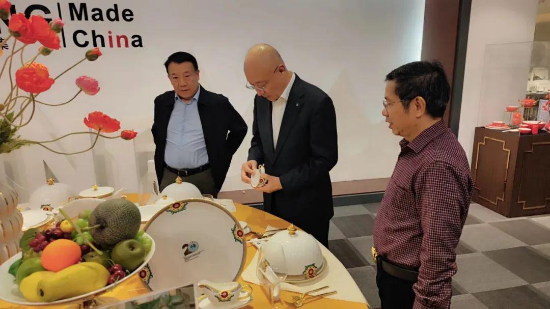 中国建材联合会会长调研潮州先进陶瓷发展(图4)